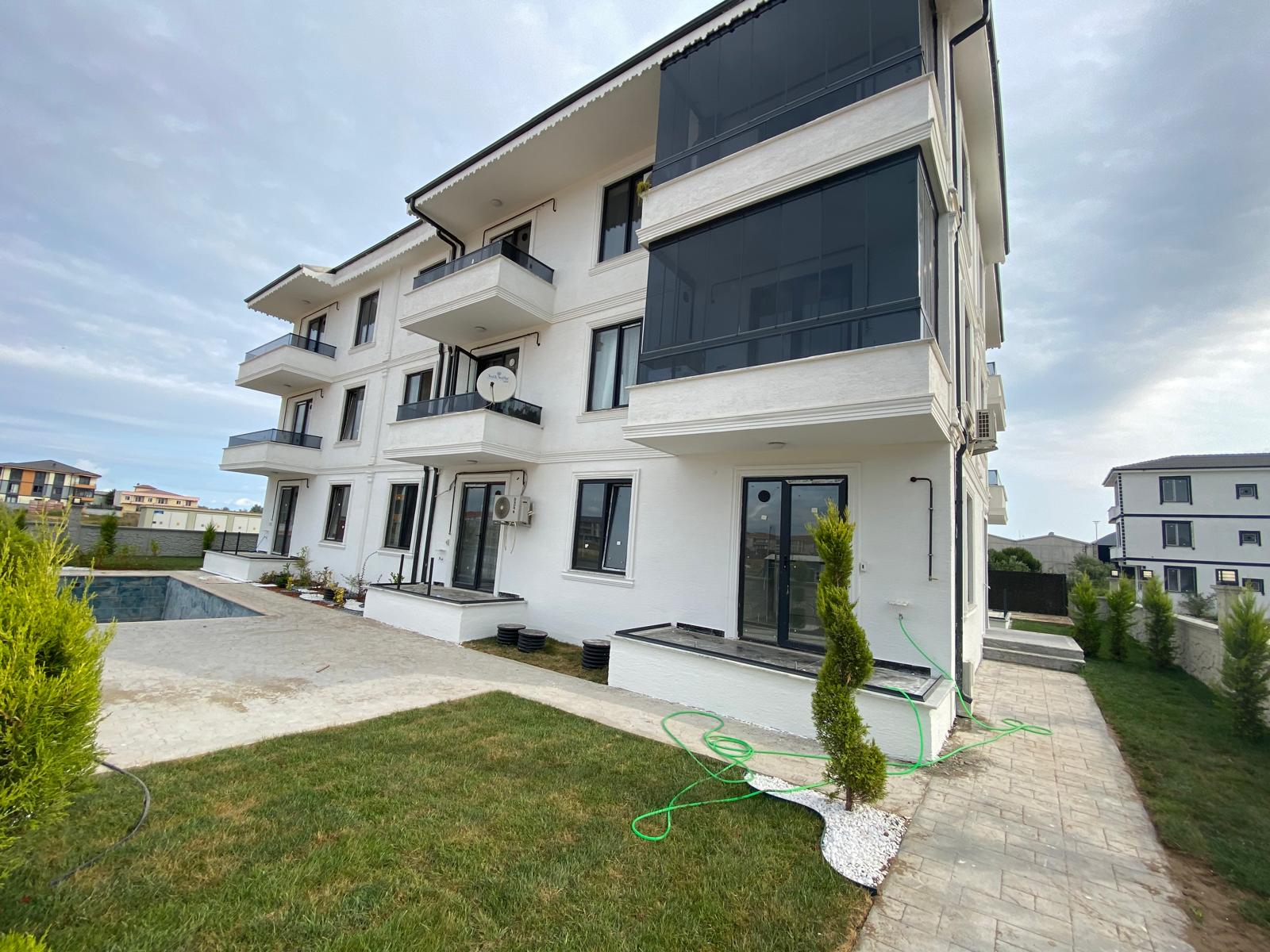 '0' HAVUZLU 2+1 HEMEN TAŞIN ! — Satılık Daire, Karasu